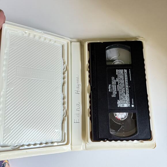 Homeward Bound:‎ The Incredible Journey (VHS, 1993) NEW, Sealed Clamshell T34 - Picture 3 of 4